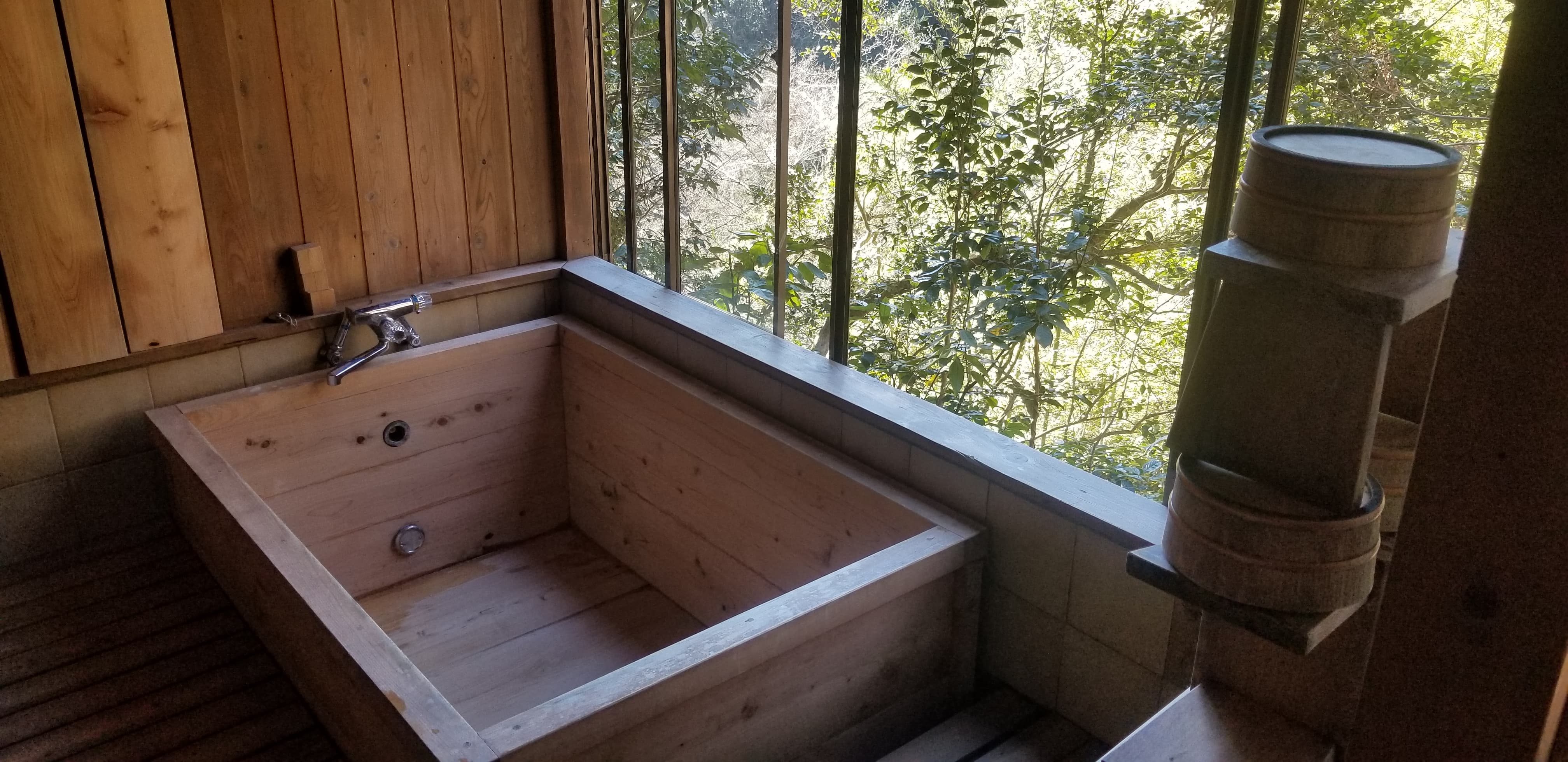 52872312_289823675001241_269219626833936384_n